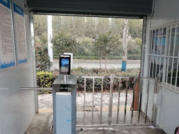 人臉識別樓宇對講系統(tǒng)，安全可靠，管理更加方便