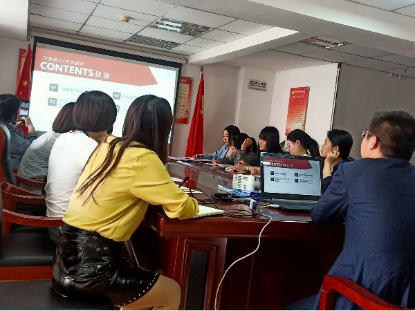 陜西鑫安安防員工參加法律知識培訓，增強法律意識