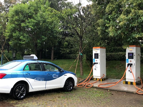 電動汽車充電樁安裝智能視頻監控系統的作用是什么？